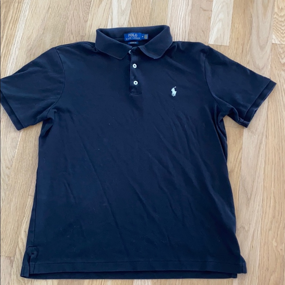 Men’s medium Polo shirt classic fit